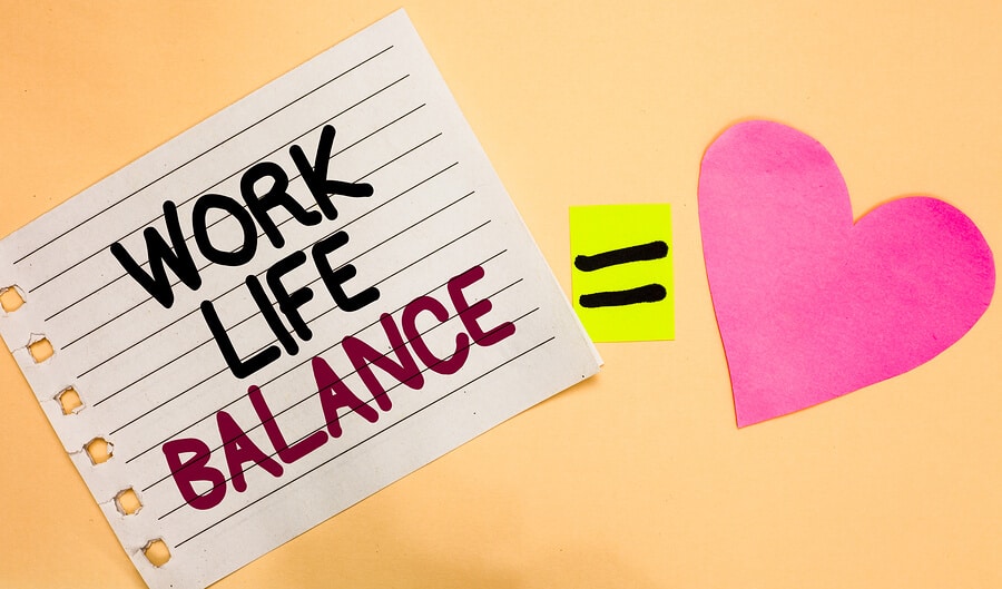 4 Effective Work-Life Balance Tips for Nurses 