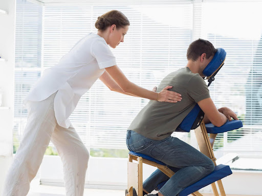 Why You Should See a Chiropractor or Massage Therapist for Back Pain