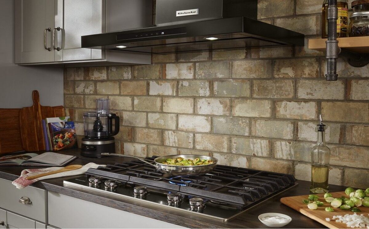 5 Accessories To Bundle With Your New Range Hood